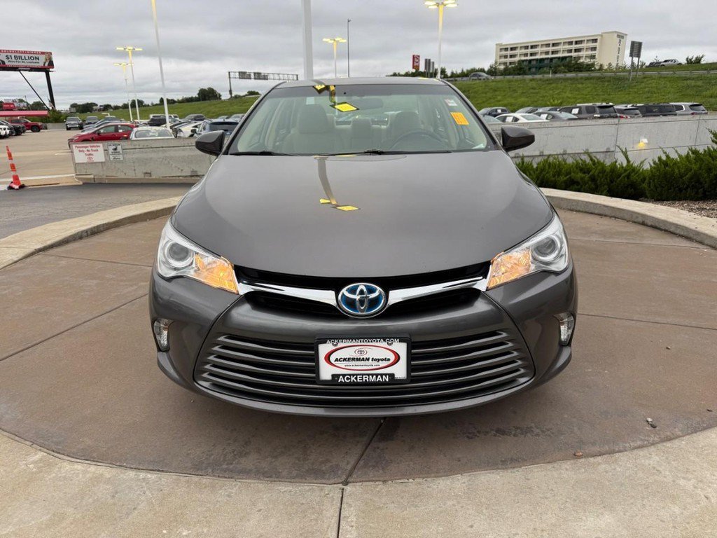 Used 2017 Toyota Camry LE FWD image 12