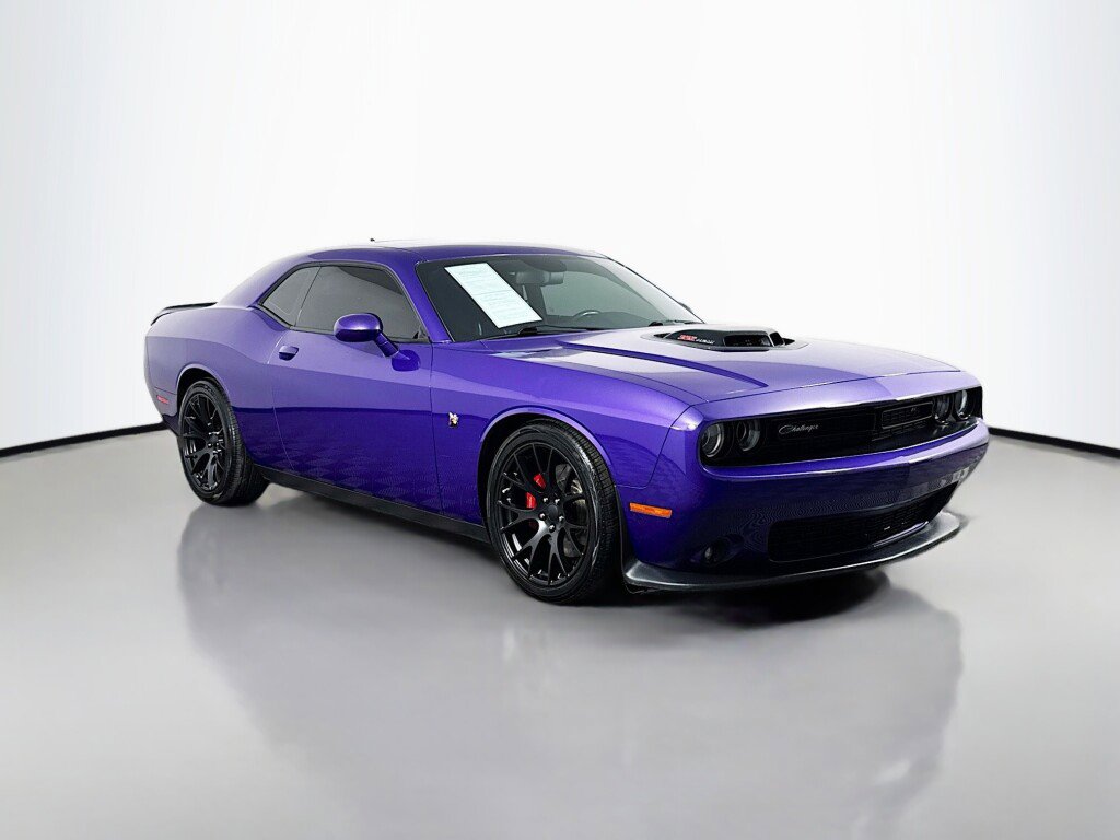 Used 2019 Dodge Challenger R/T Scat Pack w/ Shaker Package image 7