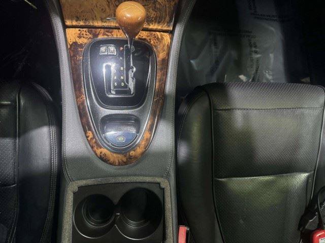 Used 2008 Jaguar XJ8 RWD image 24