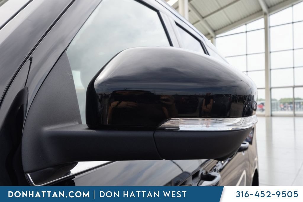 Used 2025 Ford Expedition Max Active AWD/4WD image 30