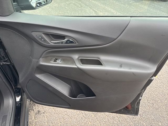 Certified 2023 Chevrolet Equinox LT w/ Driver Convenience Package image 17