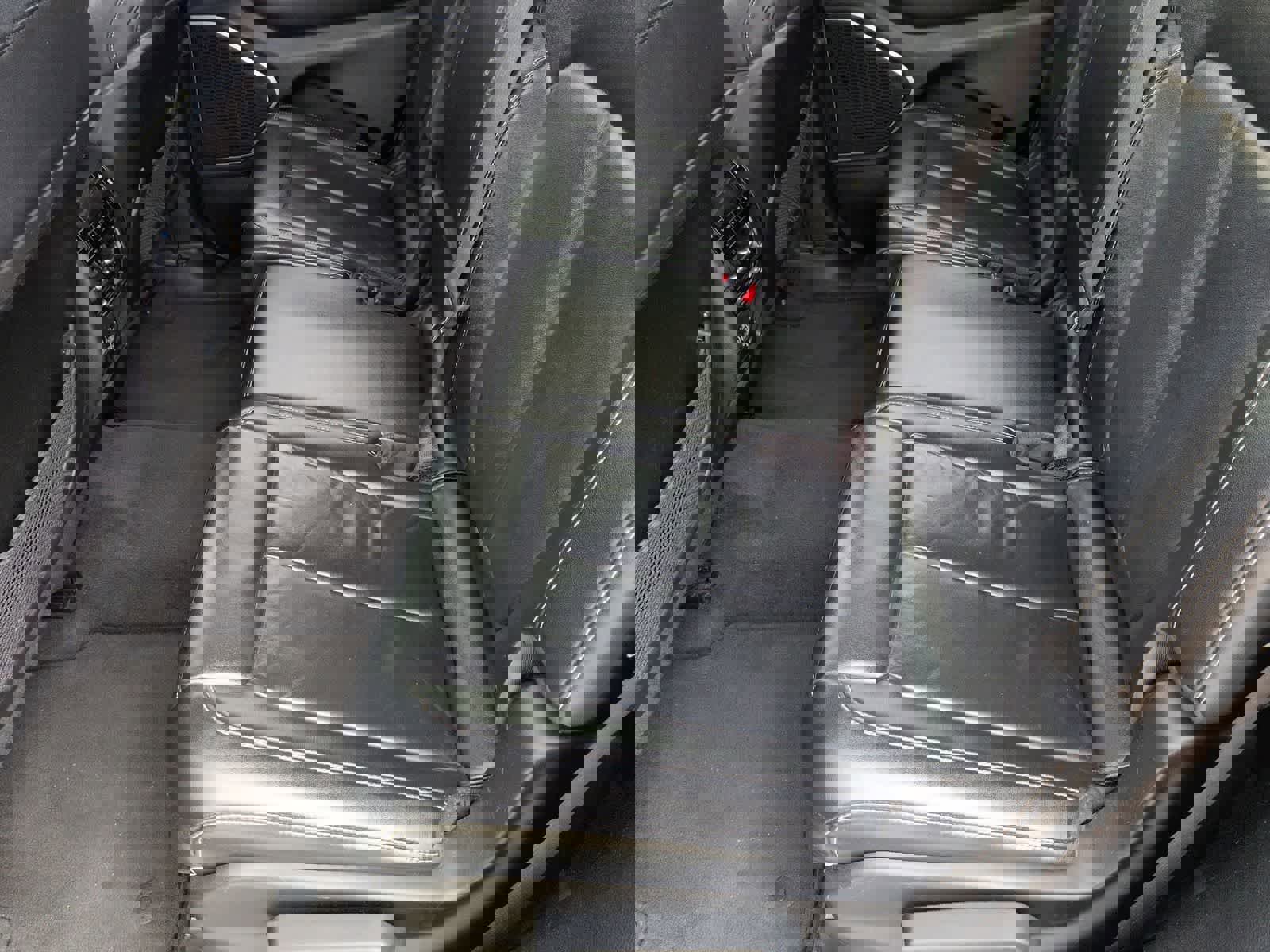 Used 2021 Jeep Grand Cherokee L Limited image 17