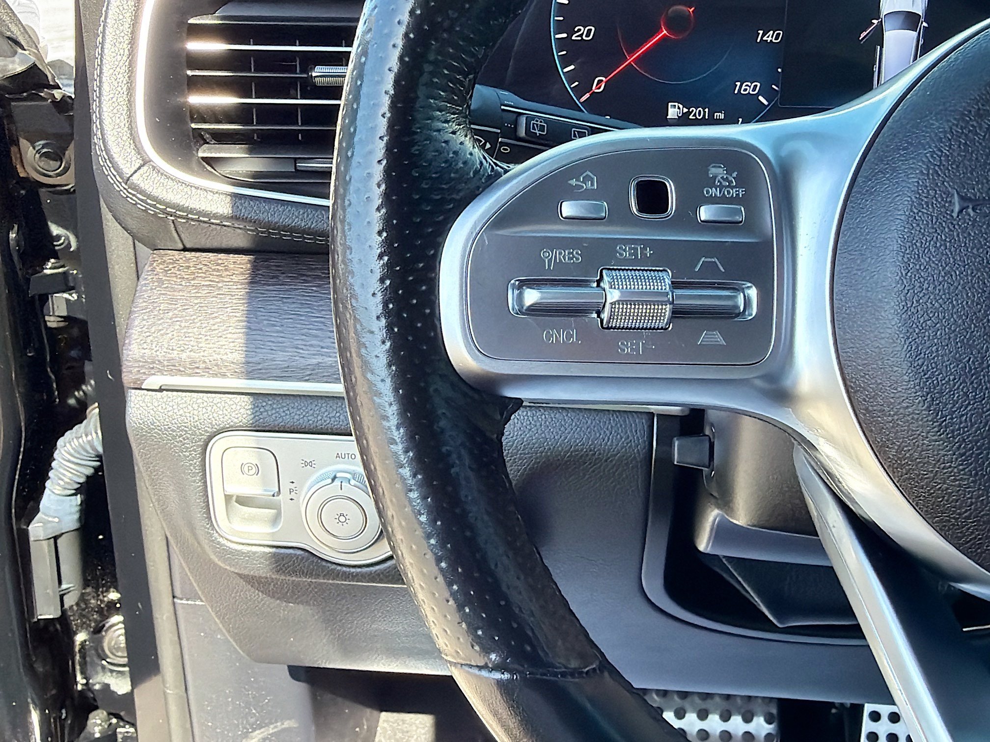 Used 2021 Mercedes-Benz GLS 580 4MATIC image 38