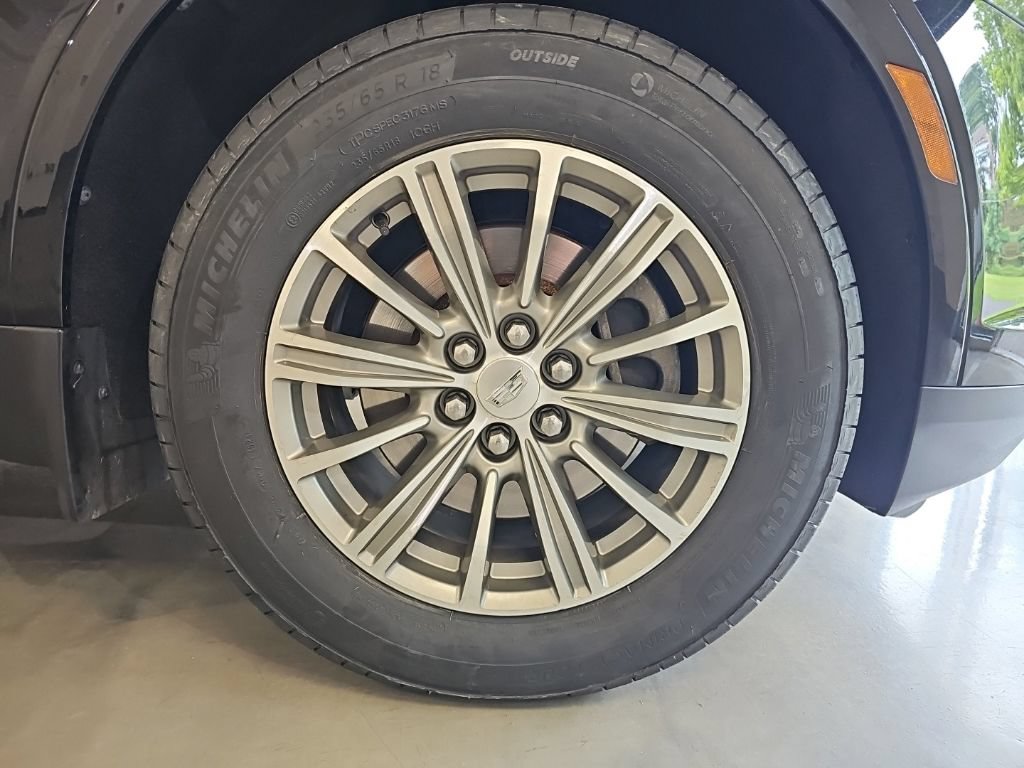Used 2018 Cadillac XT5 Luxury w/ Driver Awareness Package AWD/4WD image 10