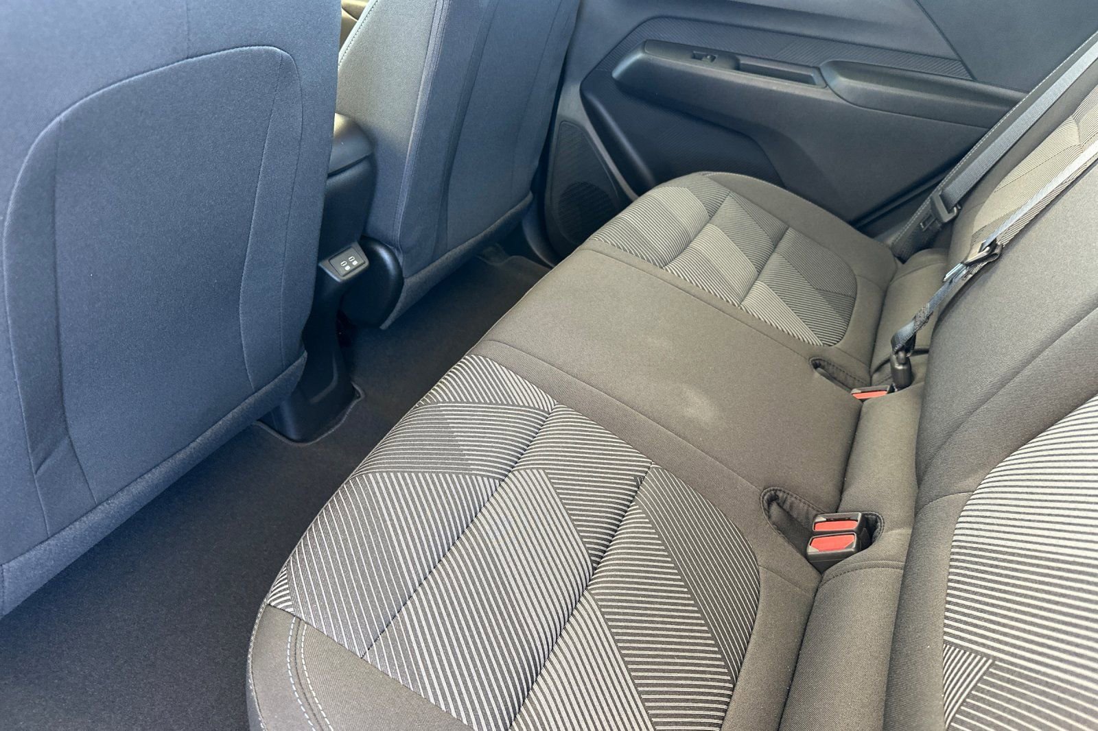 New 2027 Chevrolet Bolt LT w/ Comfort Package image 13