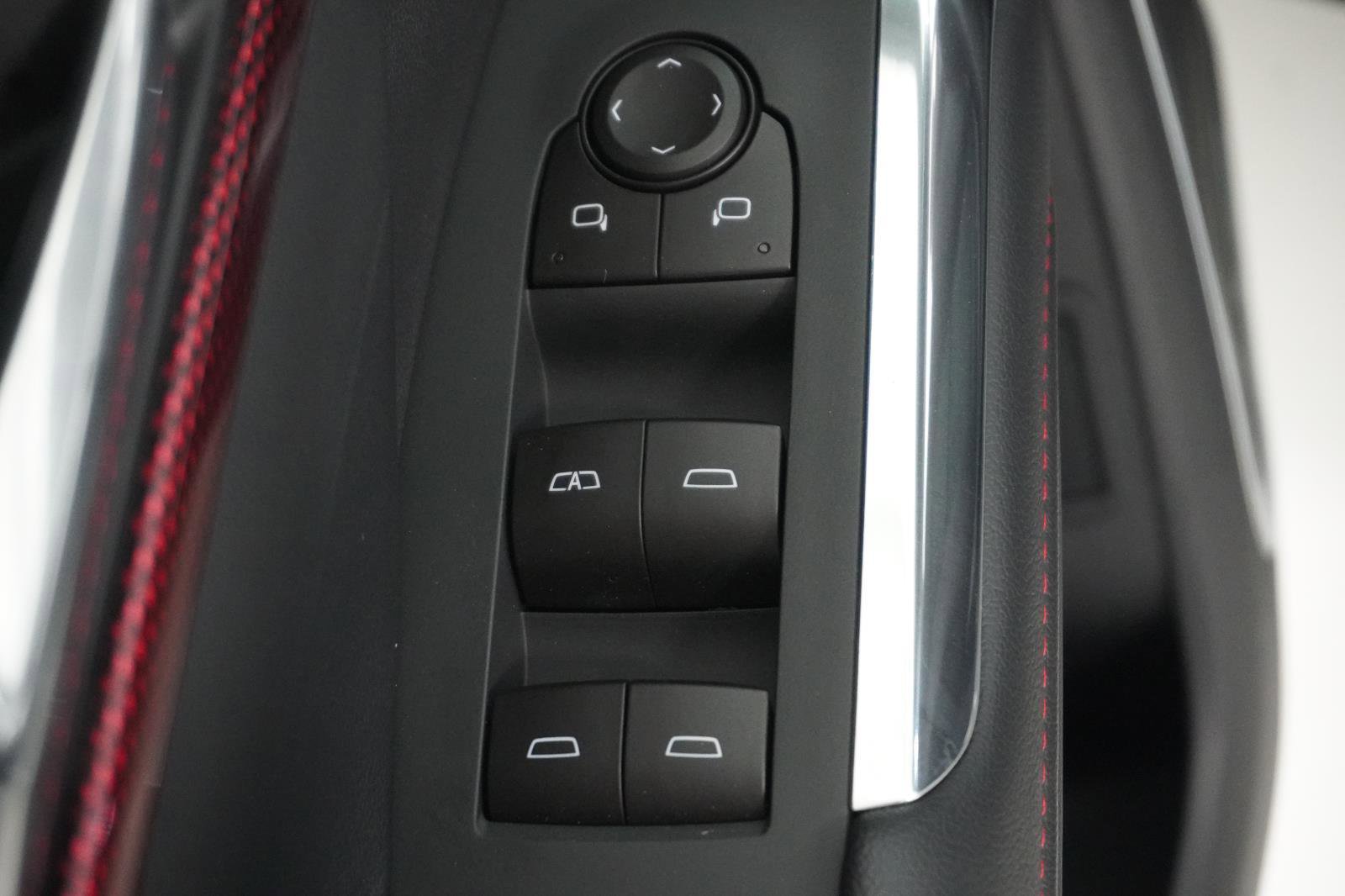 New 2026 Chevrolet Traverse Z71 w/ Enhanced Driving Package image 16