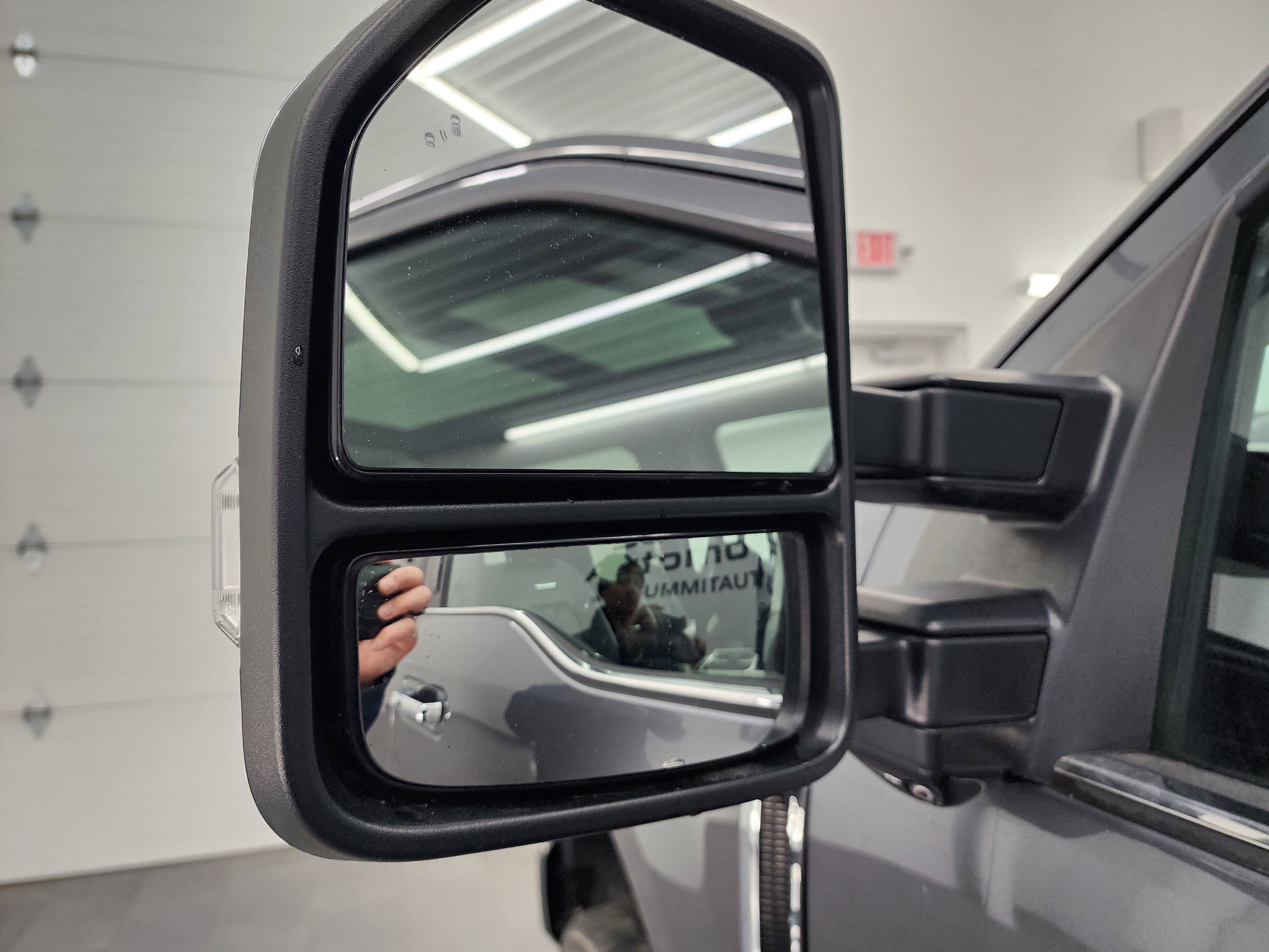 Used 2022 Ford F350 Platinum image 38