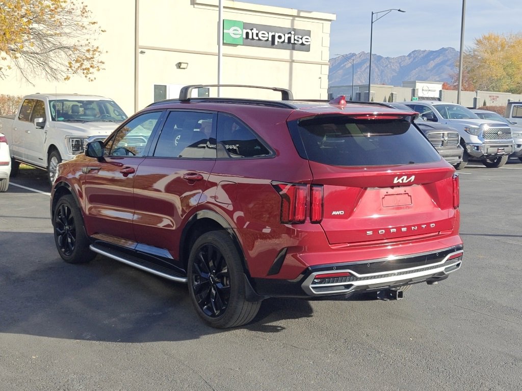 Used 2022 Kia Sorento SX image 5