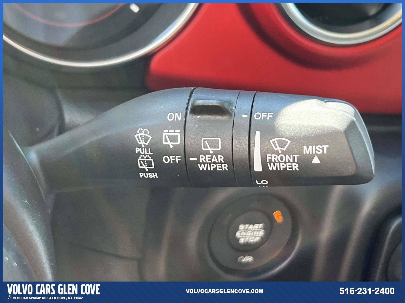 Used 2020 Jeep Wrangler Unlimited Rubicon w/ Dual Top Group AWD/4WD image 23