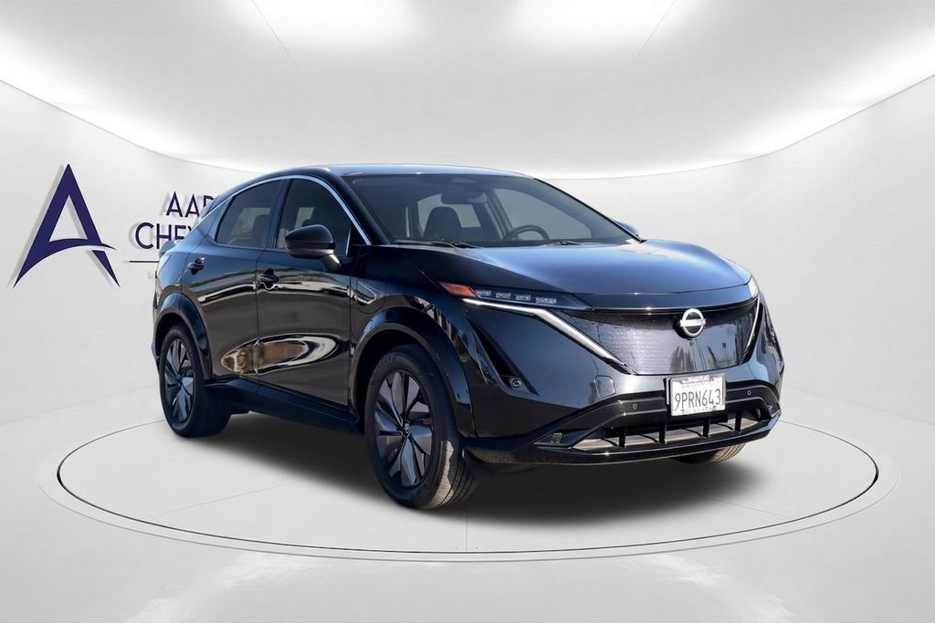 Used 2024 Nissan Ariya FWD image 3