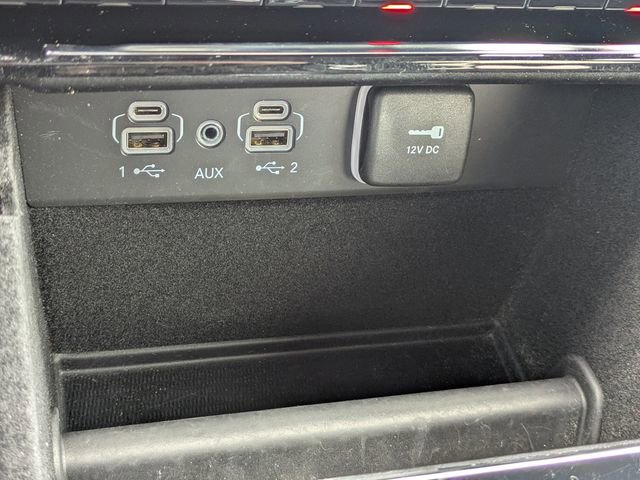 Used 2022 Jeep Grand Cherokee Limited RWD image 25