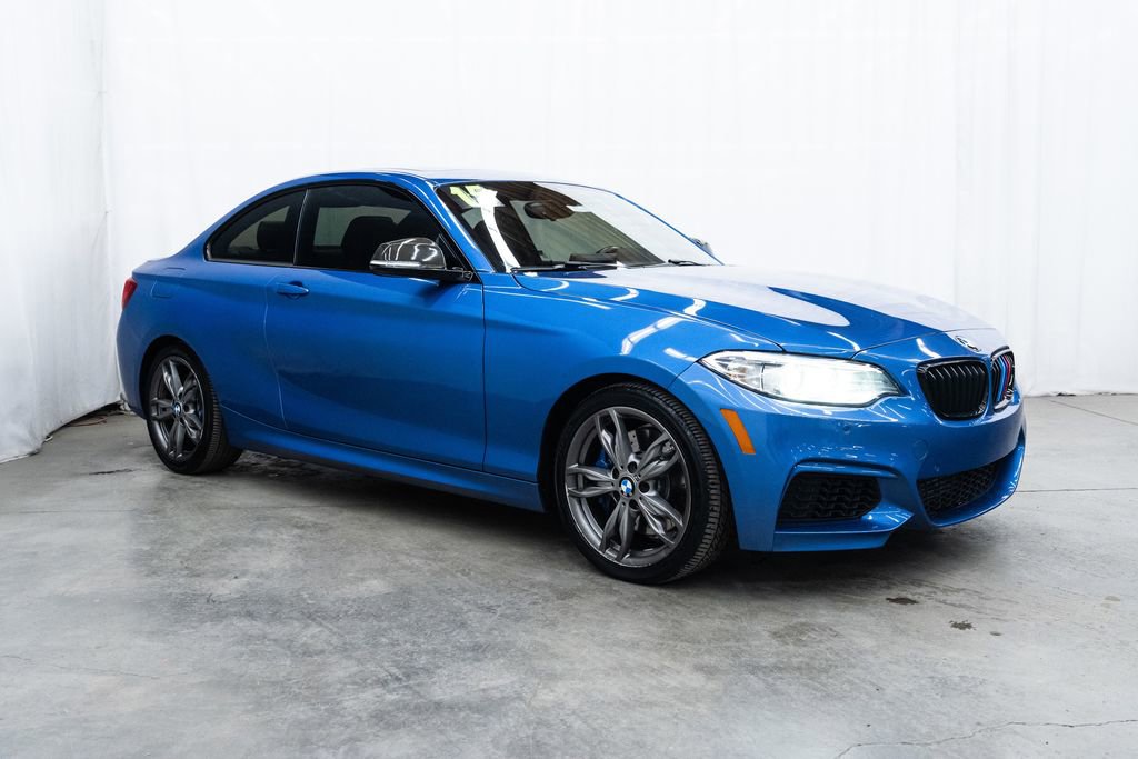 Used 2015 BMW M235i xDrive Coupe image 1