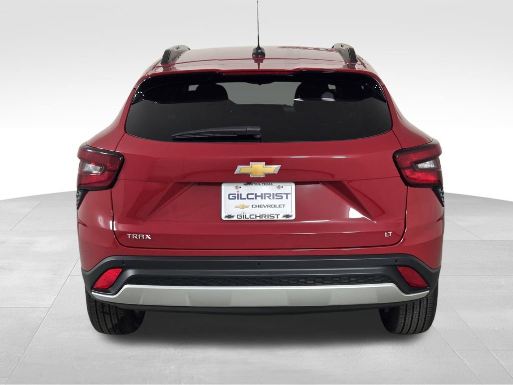 New 2026 Chevrolet Trax LT w/ Driver Confidence Package FWD image 6