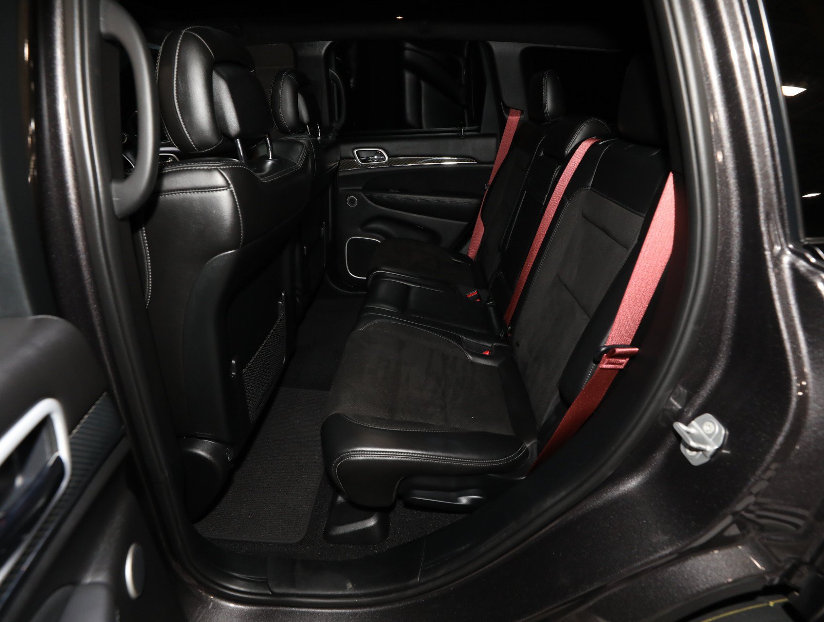Used 2019 Jeep Grand Cherokee SRT AWD/4WD image 47