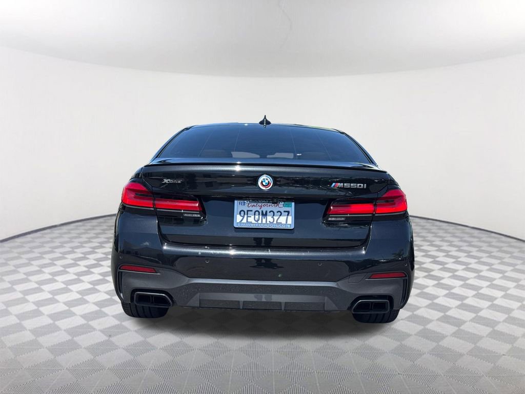 Certified 2023 BMW M550i xDrive AWD/4WD image 5
