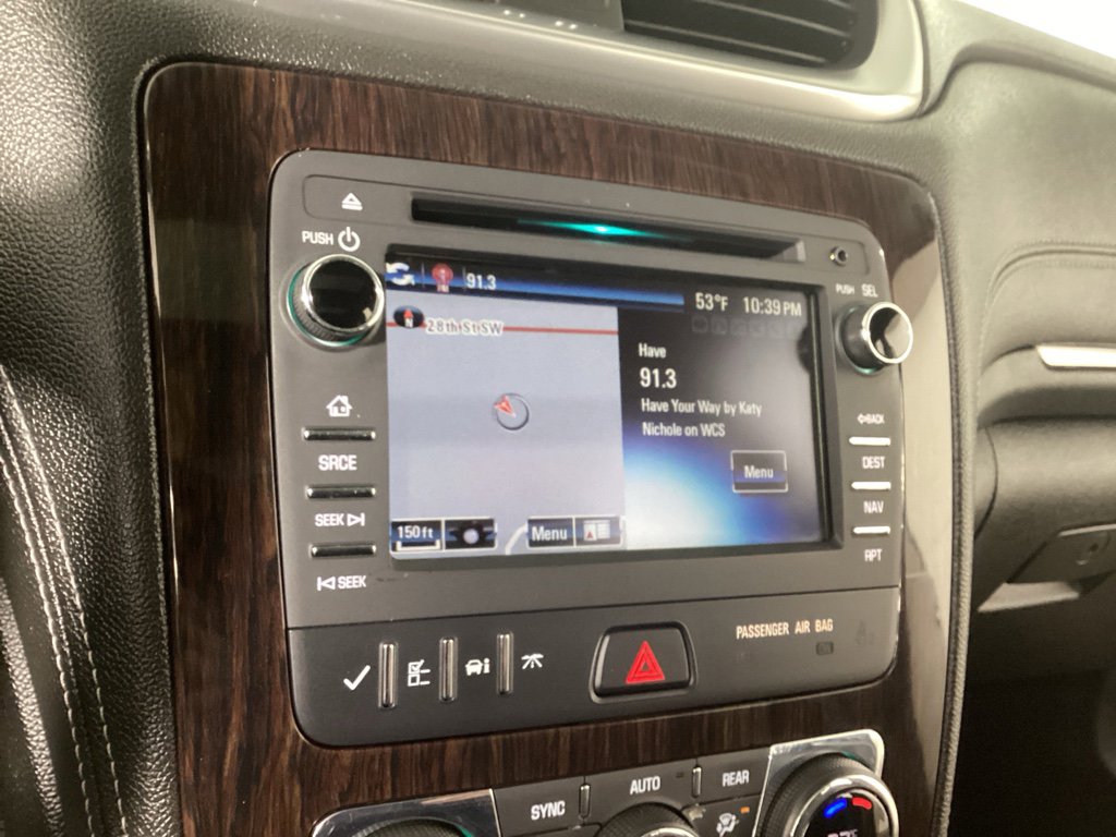 Used 2017 Chevrolet Traverse LT image 31