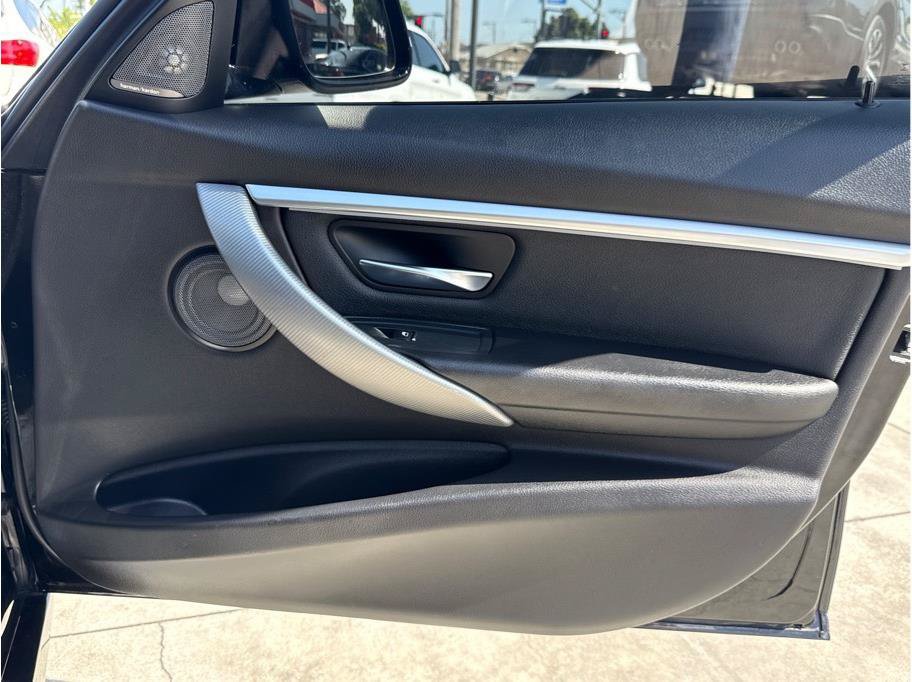 Used 2018 BMW 340i Sedan RWD image 26