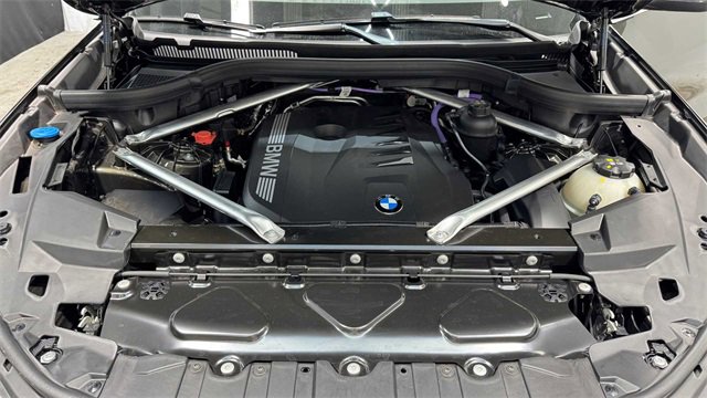 Used 2026 BMW X5 sDrive40i image 38