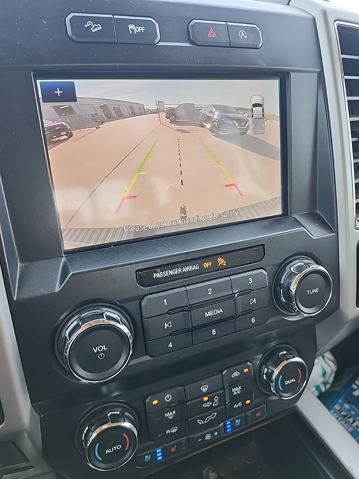 Used 2019 Ford F150 Lariat AWD/4WD image 30