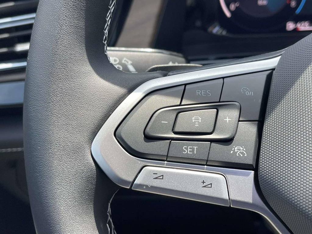 New 2026 Volkswagen Atlas SE FWD image 22
