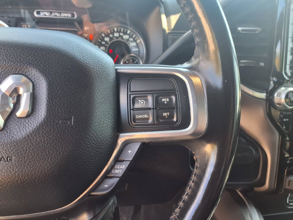 Used 2021 RAM 2500 Laramie w/ Night Edition AWD/4WD image 19
