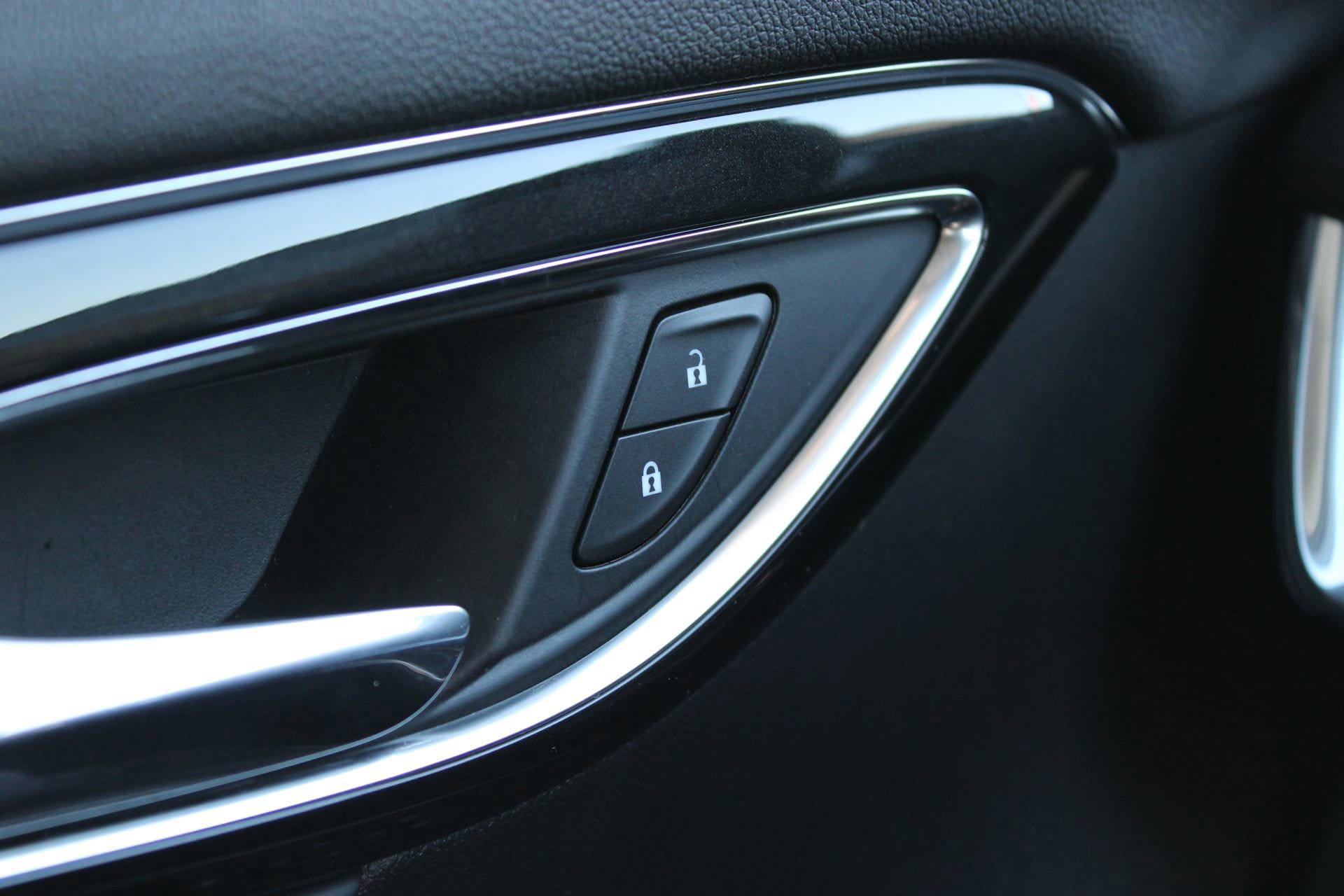 Used 2025 Buick Envision Preferred AWD/4WD image 22