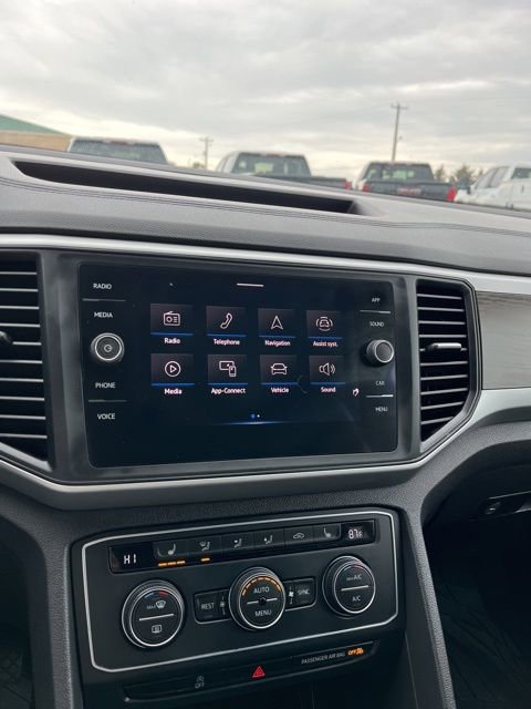 Used 2021 Volkswagen Atlas SE AWD/4WD image 46