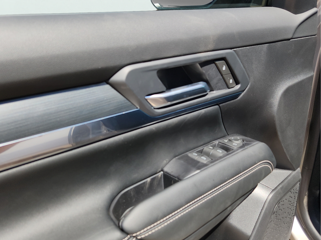New 2027 GMC Terrain Elevation FWD image 12