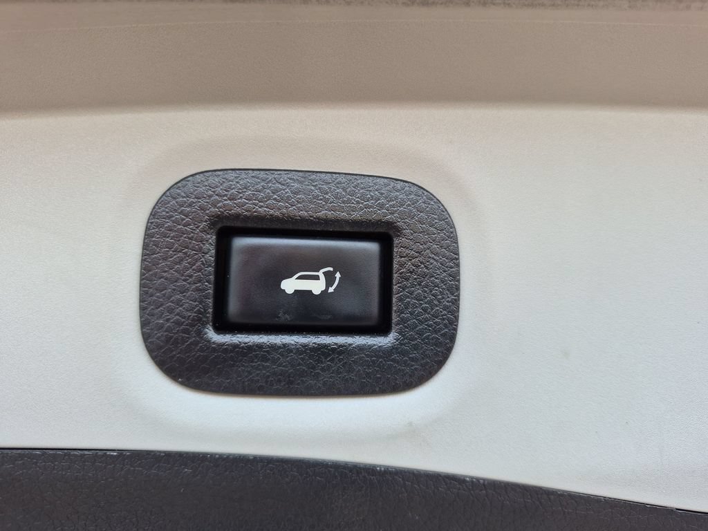 Used 2019 Nissan Rogue SL AWD/4WD image 27