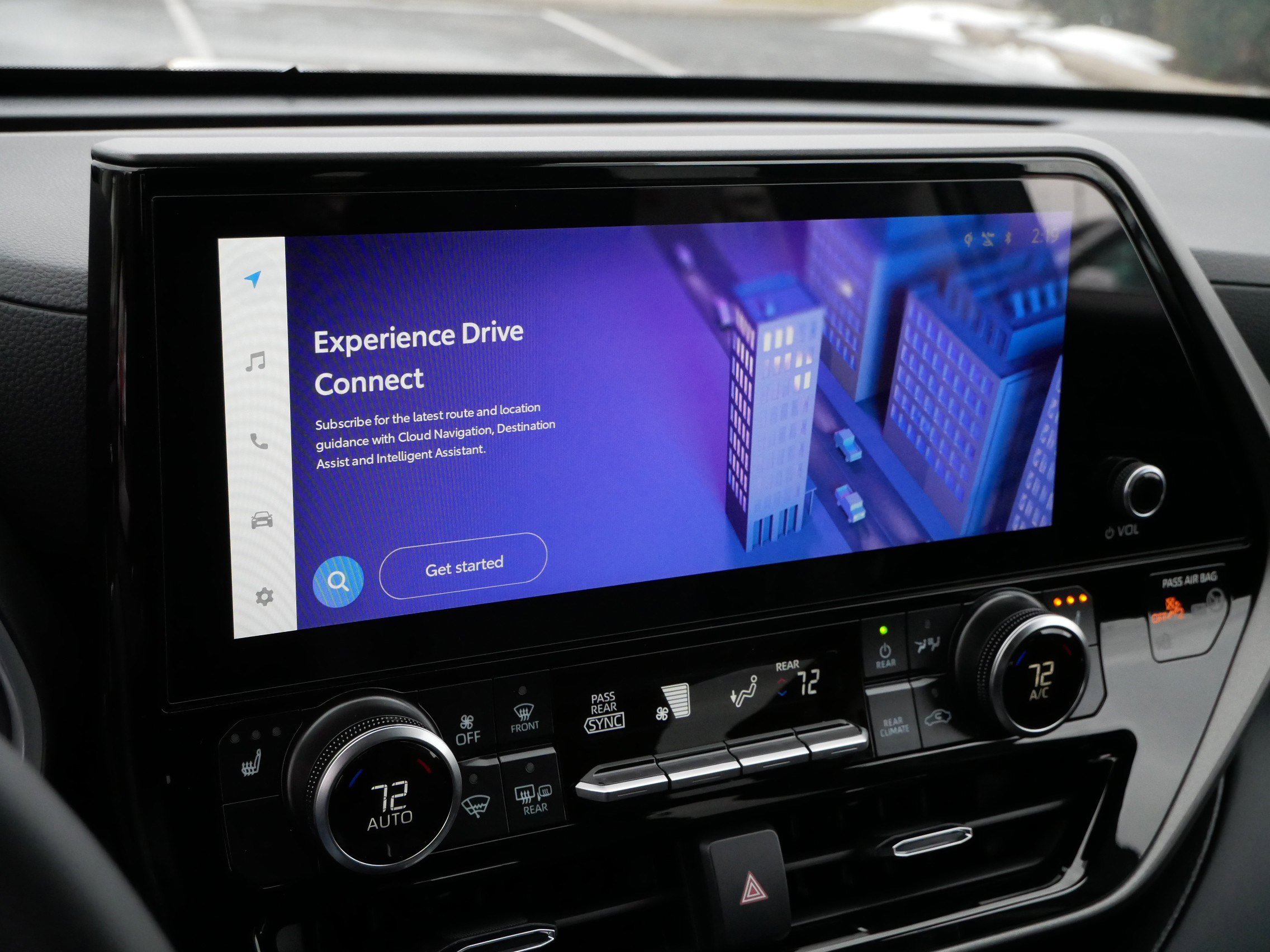 Certified 2026 Toyota Highlander XLE image 22