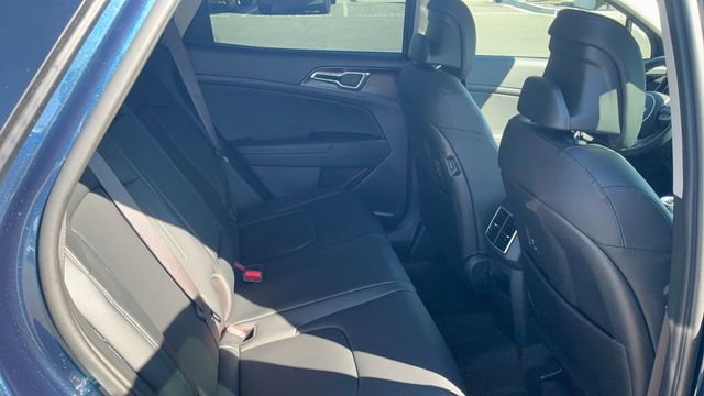 Certified 2025 Kia Sportage EX w/ EX Premium Package image 35