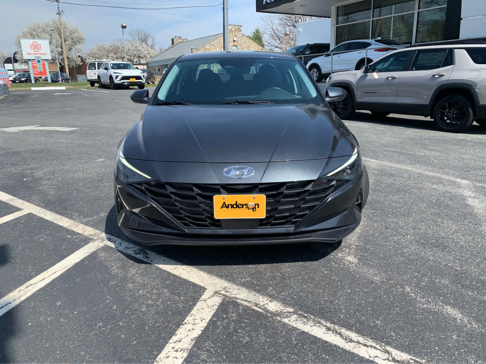 Used 2023 Hyundai Elantra SEL w/ Convenience Package FWD image 2