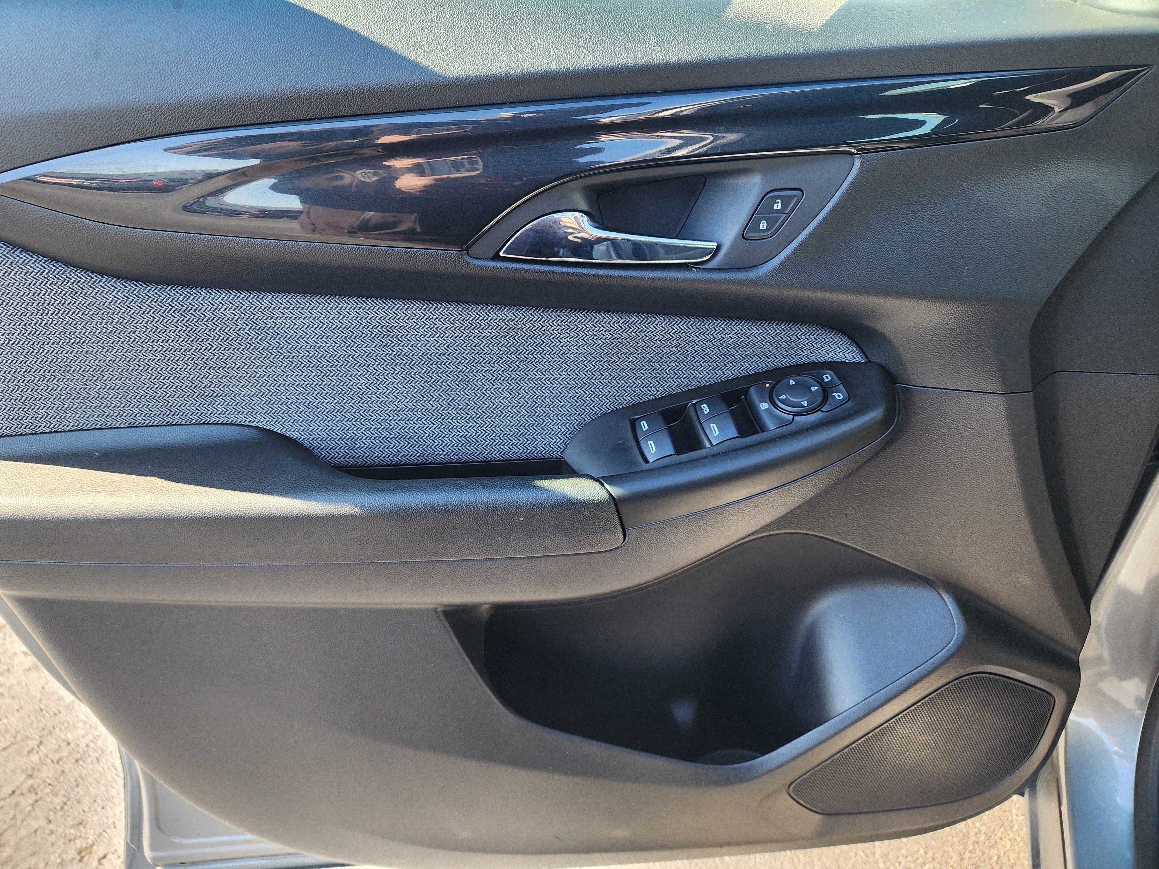 Used 2024 Chevrolet TrailBlazer LS image 21