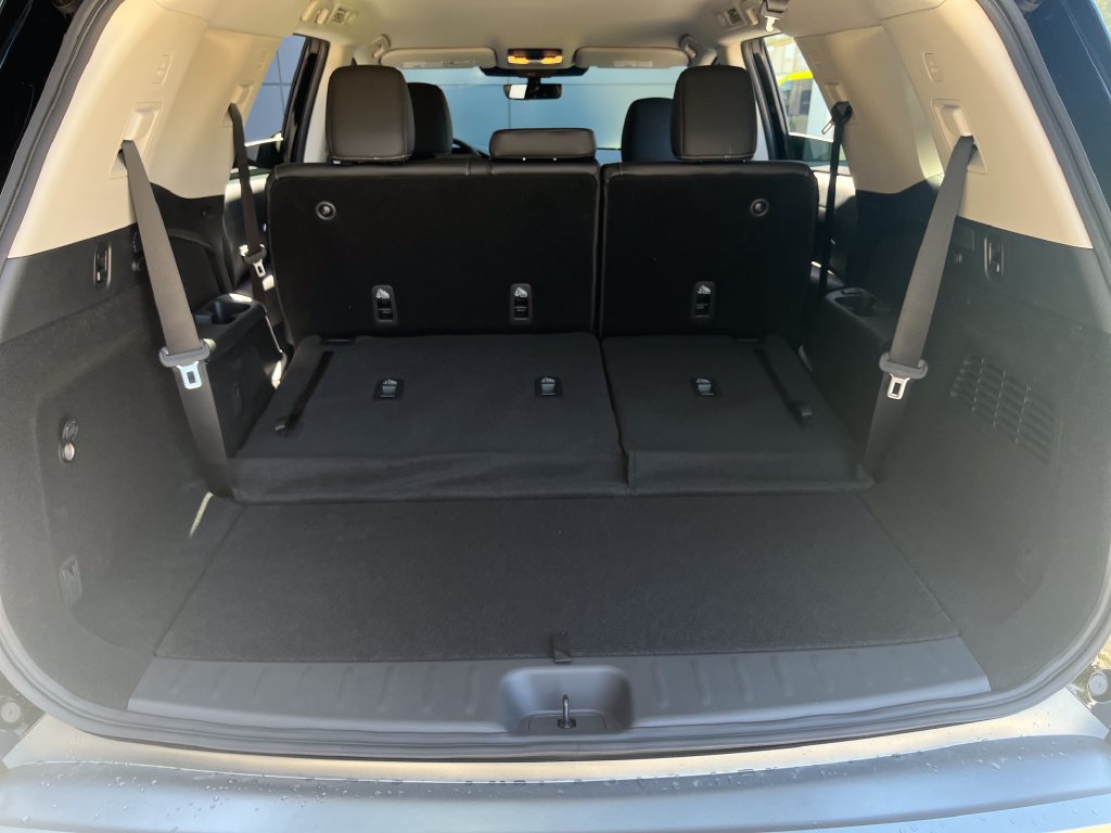 New 2026 Nissan Pathfinder SL FWD image 26