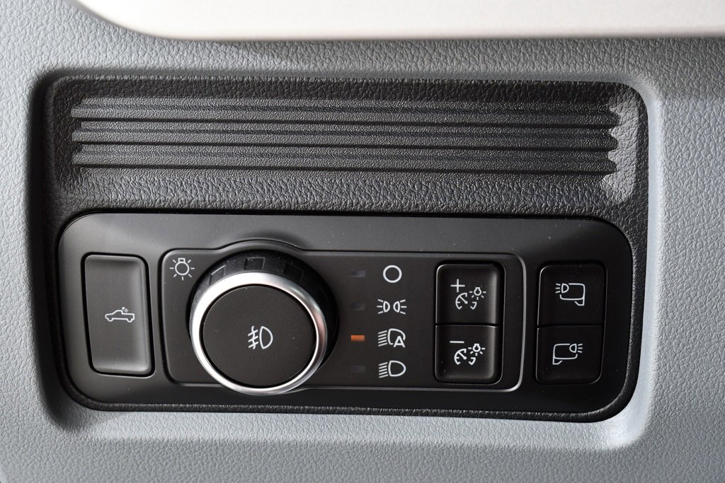 New 2026 Ford F350 XLT w/ FX4 Off-Road Package image 28