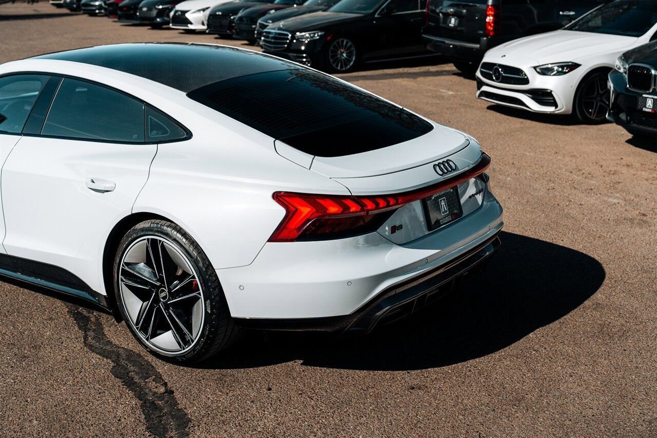 Used 2022 Audi RS e-tron GT w/ Year 1 Package image 13
