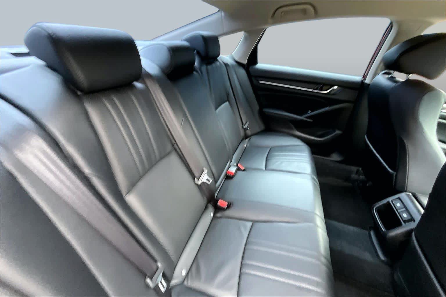 Used 2021 Honda Accord Sport Special Edition image 19