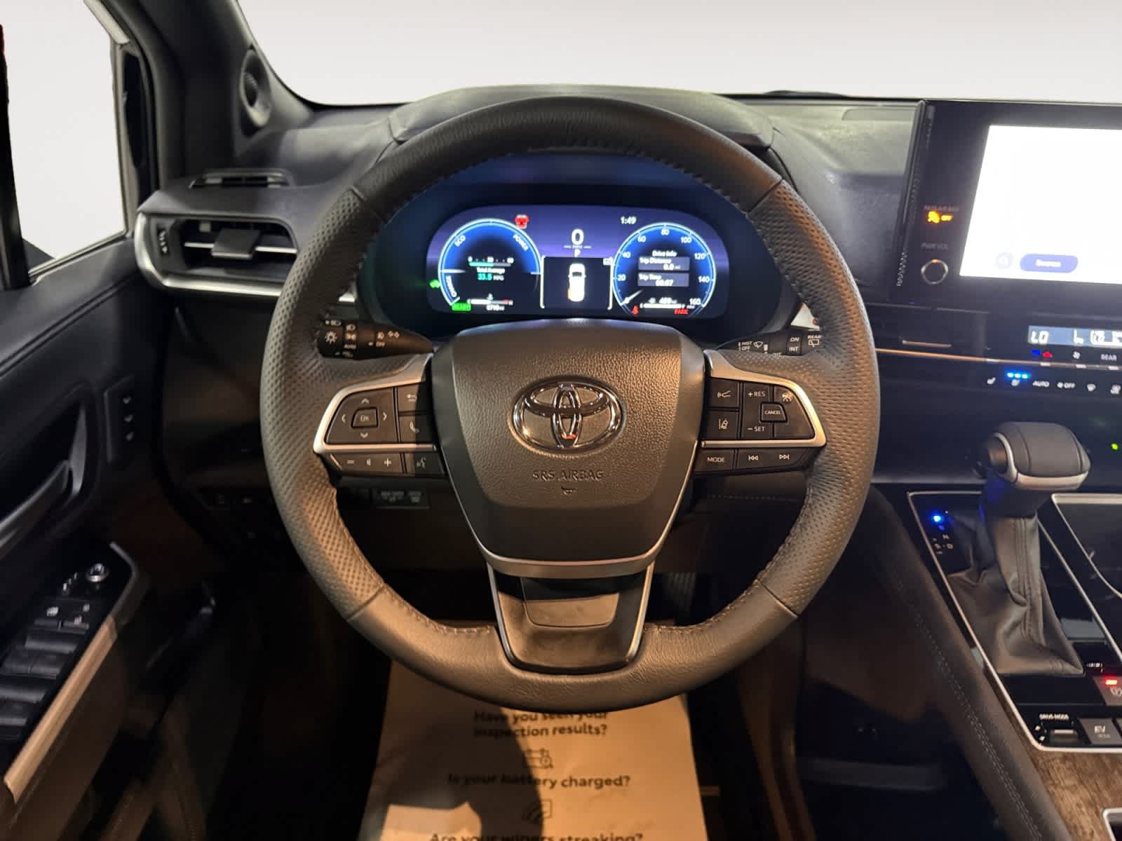 Used 2026 Toyota Sienna Limited FWD image 15