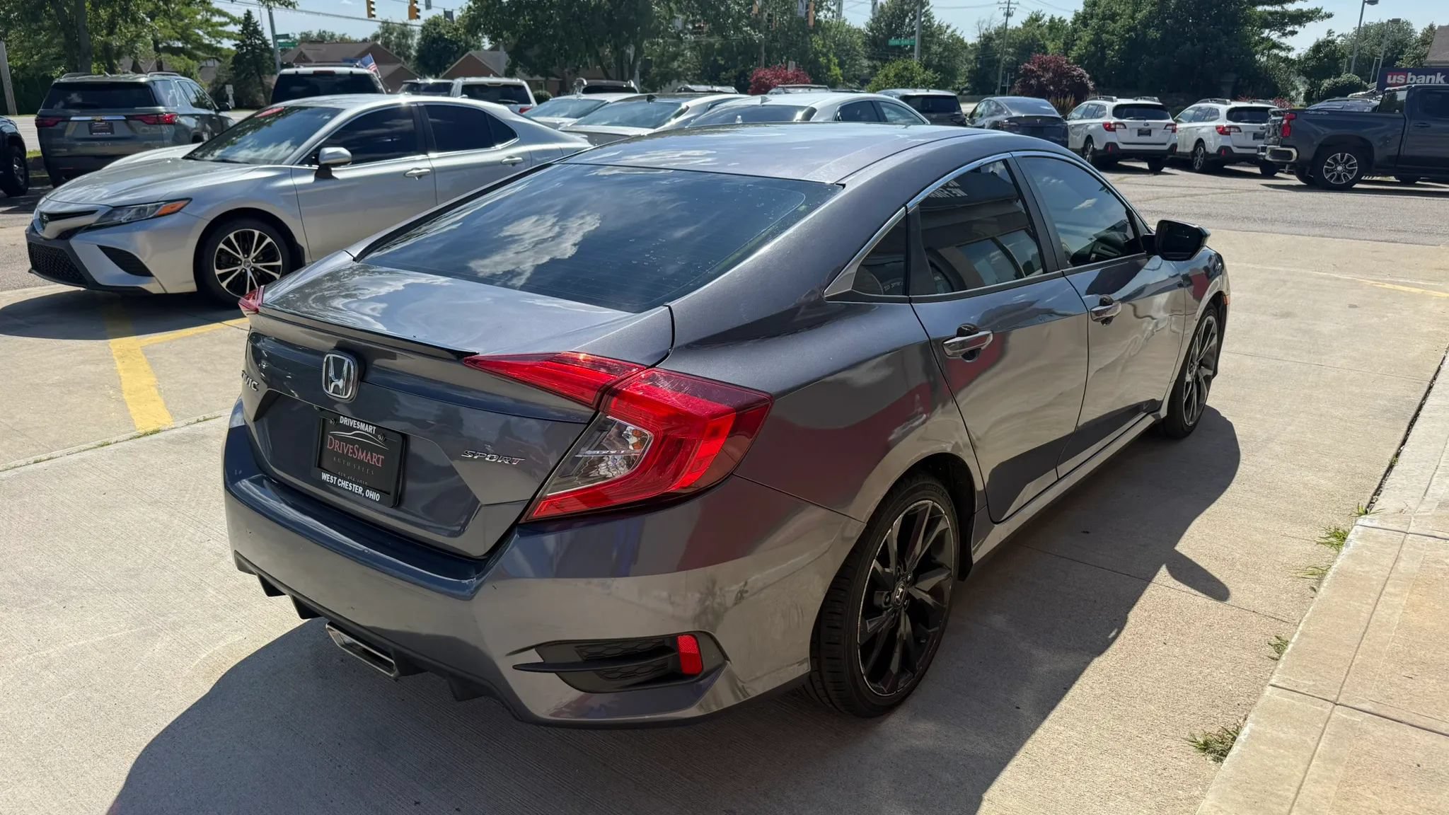 Used 2020 Honda Civic Sport image 3