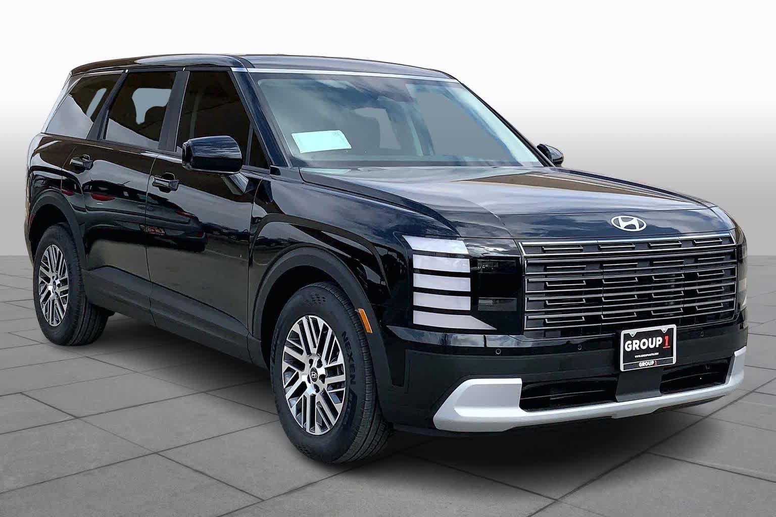 New 2026 Hyundai Palisade SE FWD image 2