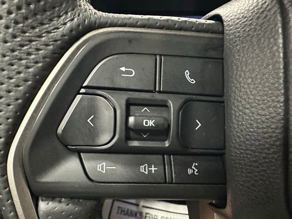 Used 2025 Toyota Tacoma TRD Sport AWD/4WD image 19
