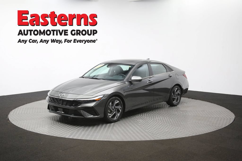 Used 2024 Hyundai Elantra Limited FWD image 58