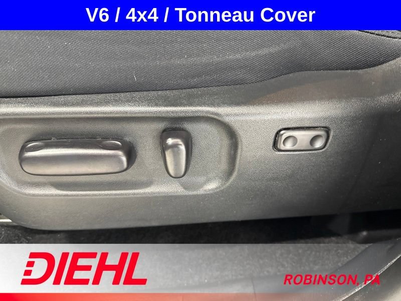 Used 2020 Toyota Tacoma TRD Sport AWD/4WD image 20