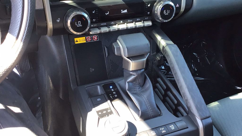 Used 2024 Toyota Tacoma Trailhunter image 25