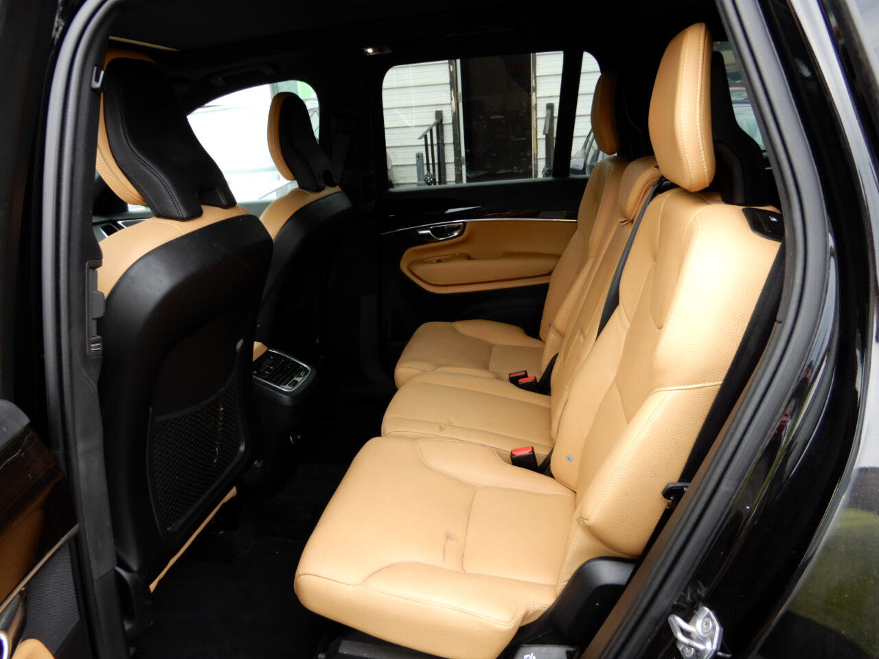 Used 2019 Volvo XC90 T6 Momentum w/ Advanced Package image 10