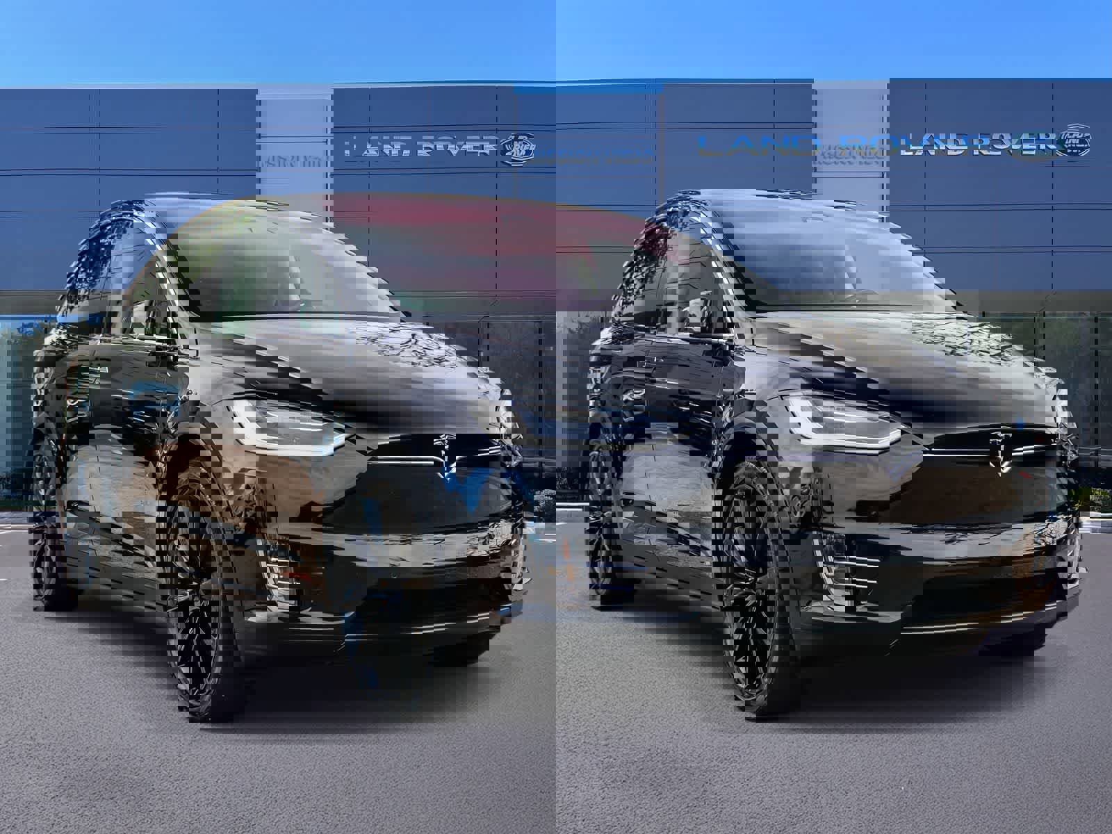 Used 2017 Tesla Model X P100D image 3