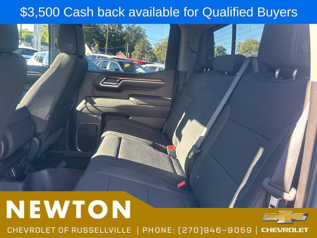 New 2026 Chevrolet Silverado 1500 LT w/ LPO, Dark Essentials Package AWD/4WD image 25