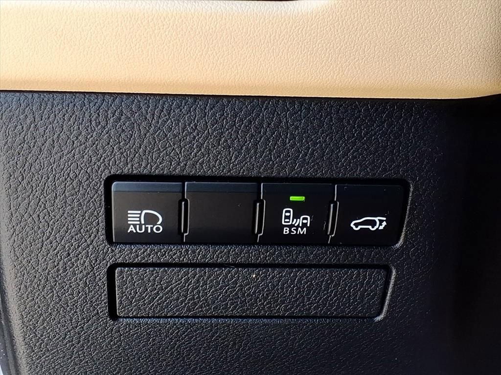 Used 2019 Lexus NX 300 FWD w/ Comfort Package image 35