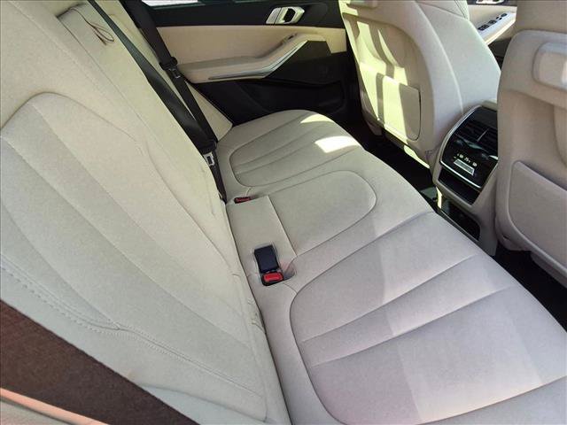 Used 2022 BMW X5 sDrive40i RWD image 18
