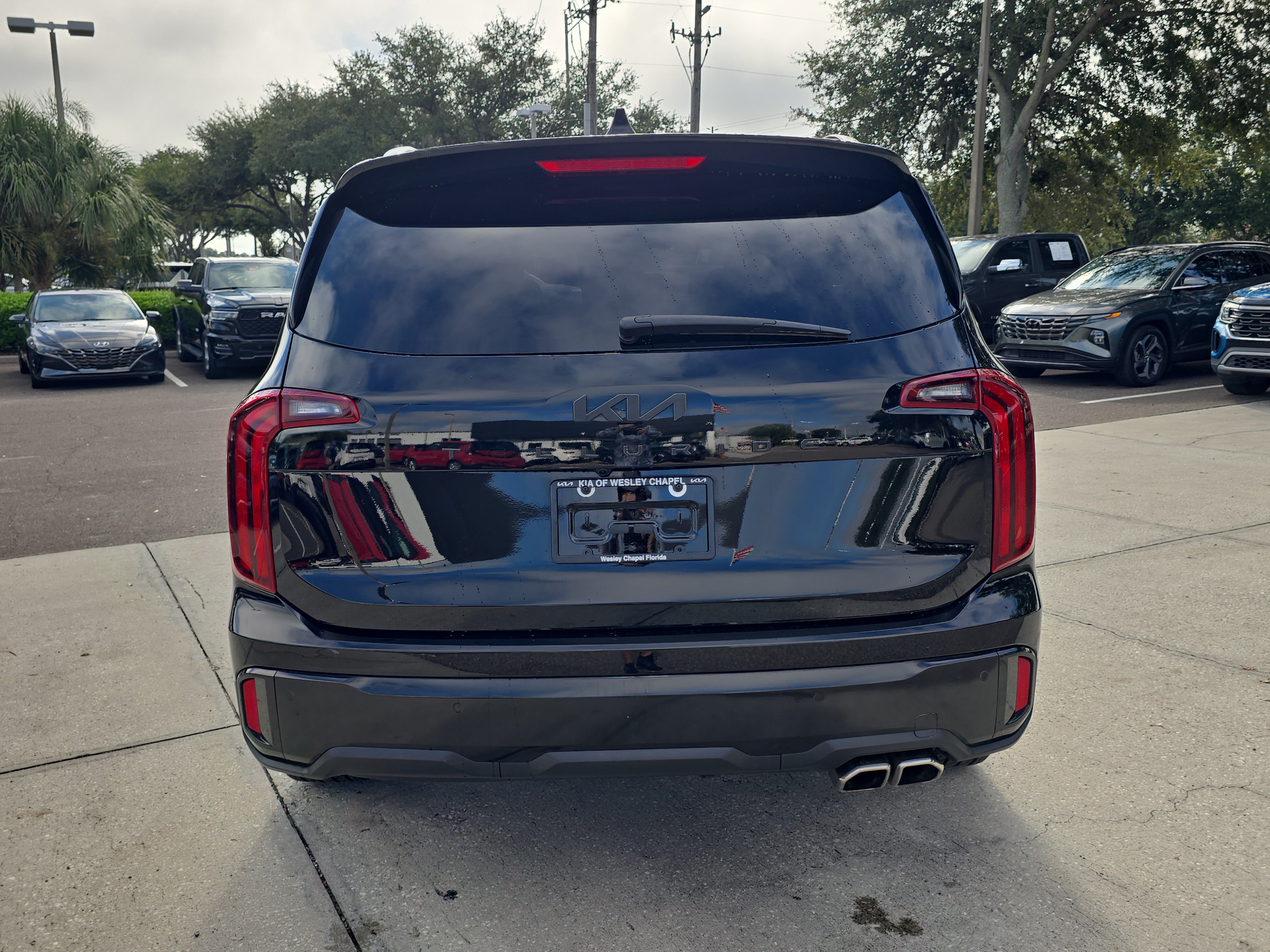Certified 2024 Kia Telluride S w/ S Sunroof Package FWD image 7